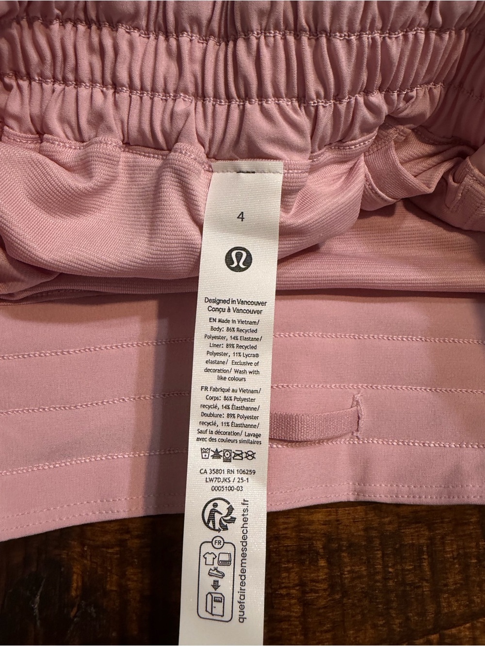Lululemon High-Waist Pink Athletic Shorts with Ruched Waistband - Picture 4 of 4